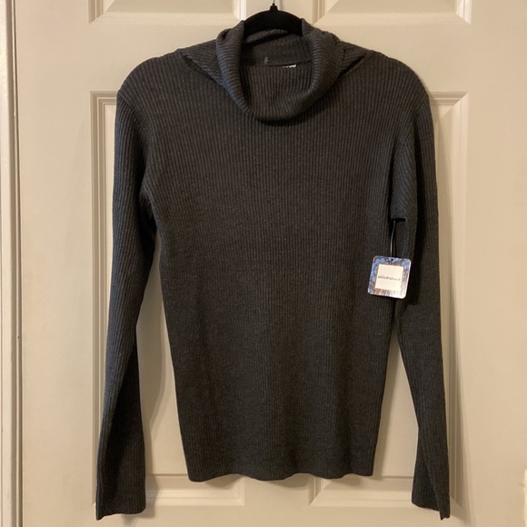 NWT Stitchcount Small Gray Turtleneck - Picture 6 of 7